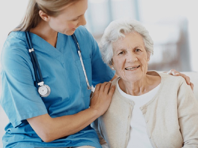 Évekkel a megjelenése előtt előrejelezhető az Alzheimer-kór