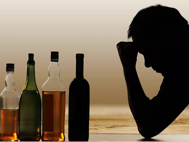 Az alkohol felelős lehet a demenciáért